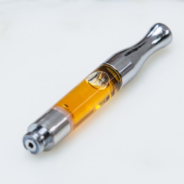 Fresh Cannabis Pure CO2 Extracted Cannabis Oil